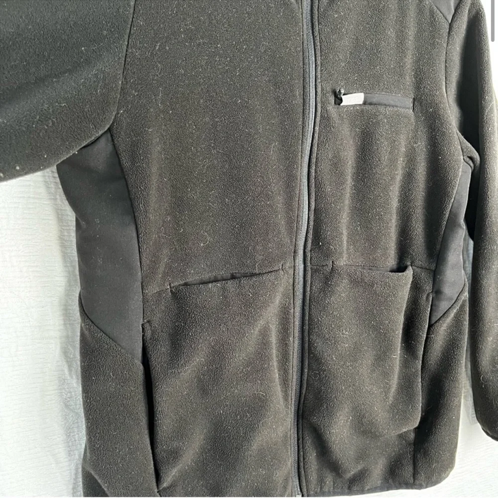 Figs On Shift Fleece women’s XL black work jacket coat for healthcare workers - Picture 9 of 16